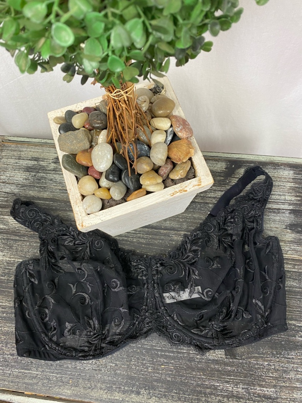 Soma Black Embroidered Lace Sheer Underwire Sensuous Lace‎ Unlined Bra 40DDD 40F